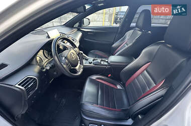 Позашляховик / Кросовер Lexus NX 2014 в 