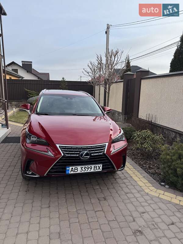 Внедорожник / Кроссовер Lexus NX 2018 в Виннице