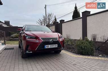 Внедорожник / Кроссовер Lexus NX 2018 в 