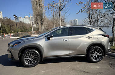 Внедорожник / Кроссовер Lexus NX 2022 в 