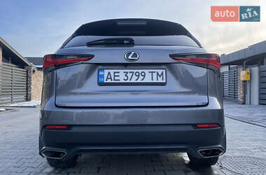 Позашляховик / Кросовер Lexus NX 2020 в 
