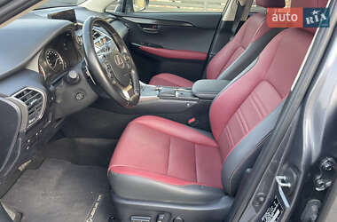 Позашляховик / Кросовер Lexus NX 2020 в 