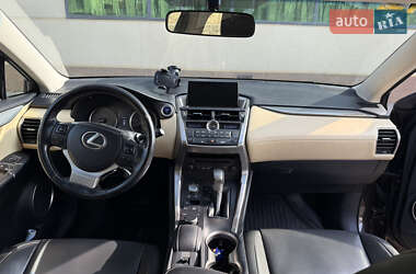 Внедорожник / Кроссовер Lexus NX 2015 в 