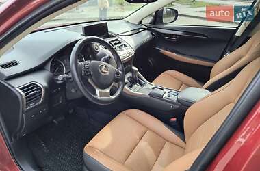 Внедорожник / Кроссовер Lexus NX 2019 в 