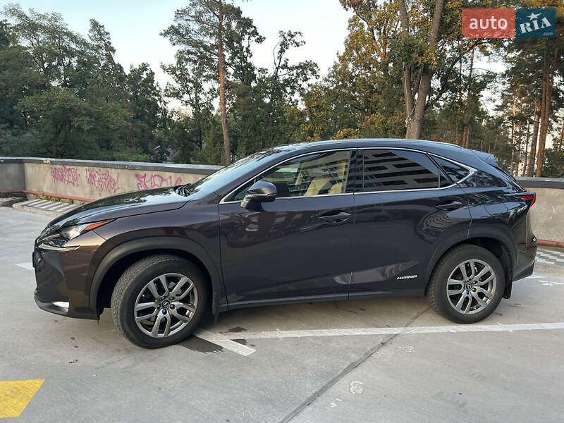 Внедорожник / Кроссовер Lexus NX 2015 в Киеве