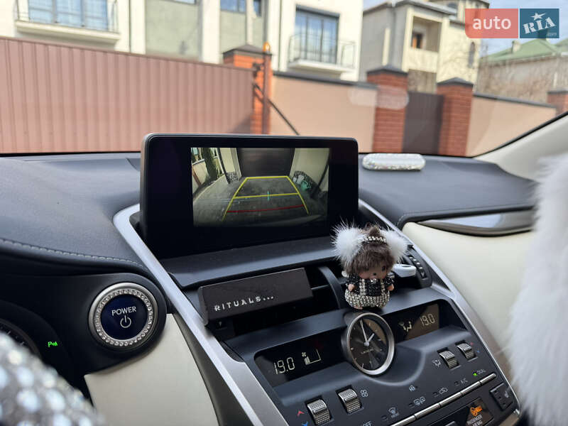 Внедорожник / Кроссовер Lexus NX 2020 в Львове