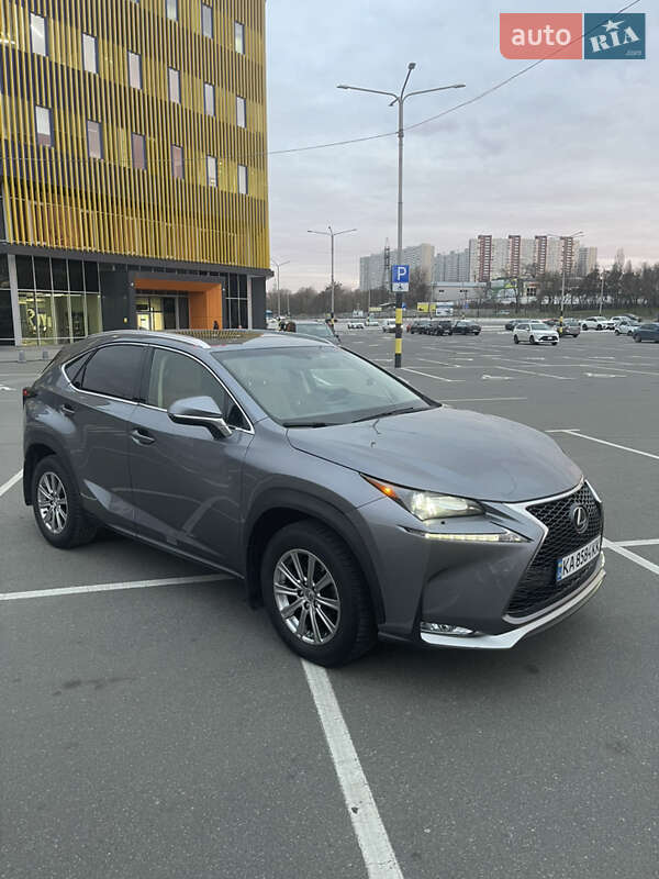 Позашляховик / Кросовер Lexus NX 2017 в Києві