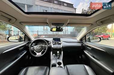 Внедорожник / Кроссовер Lexus NX 2015 в 