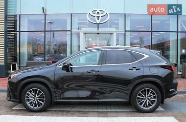 Внедорожник / Кроссовер Lexus NX 2023 в 