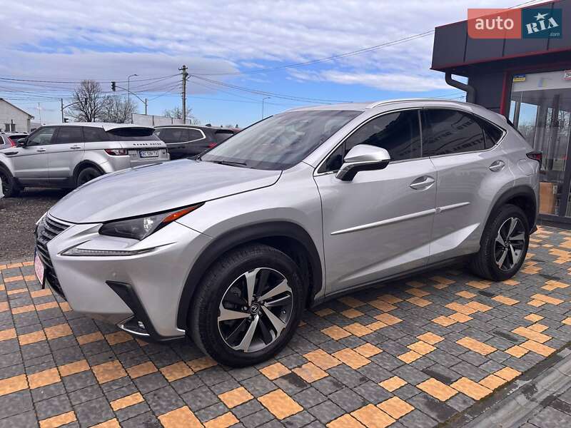 Внедорожник / Кроссовер Lexus NX 2018 в Львове