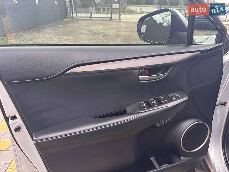 Внедорожник / Кроссовер Lexus NX 2018 в Львове