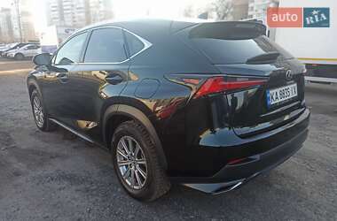Внедорожник / Кроссовер Lexus NX 2019 в 