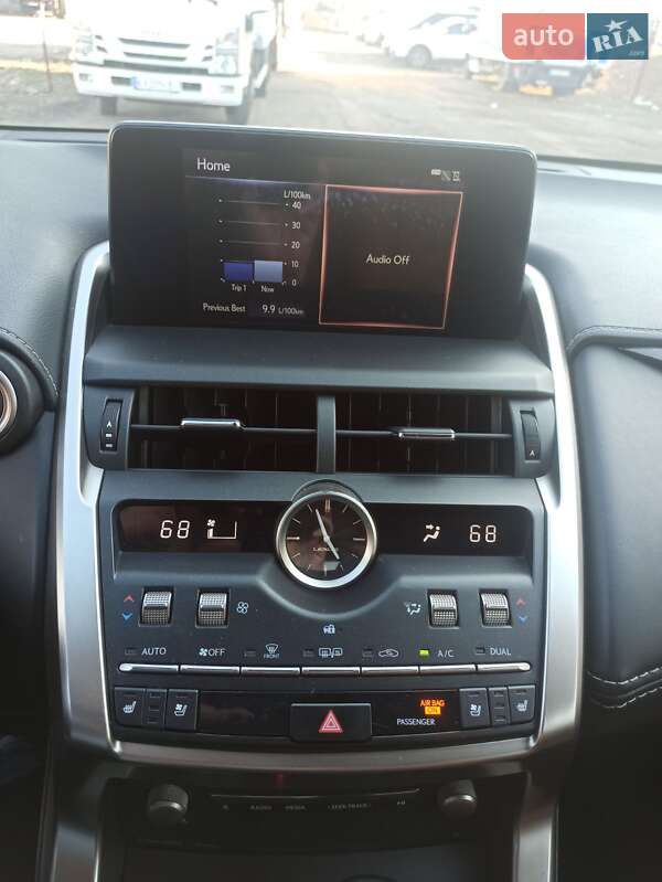 Позашляховик / Кросовер Lexus NX 2019 в Києві