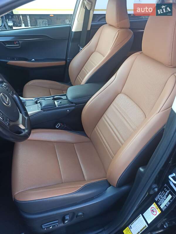 Позашляховик / Кросовер Lexus NX 2019 в Києві