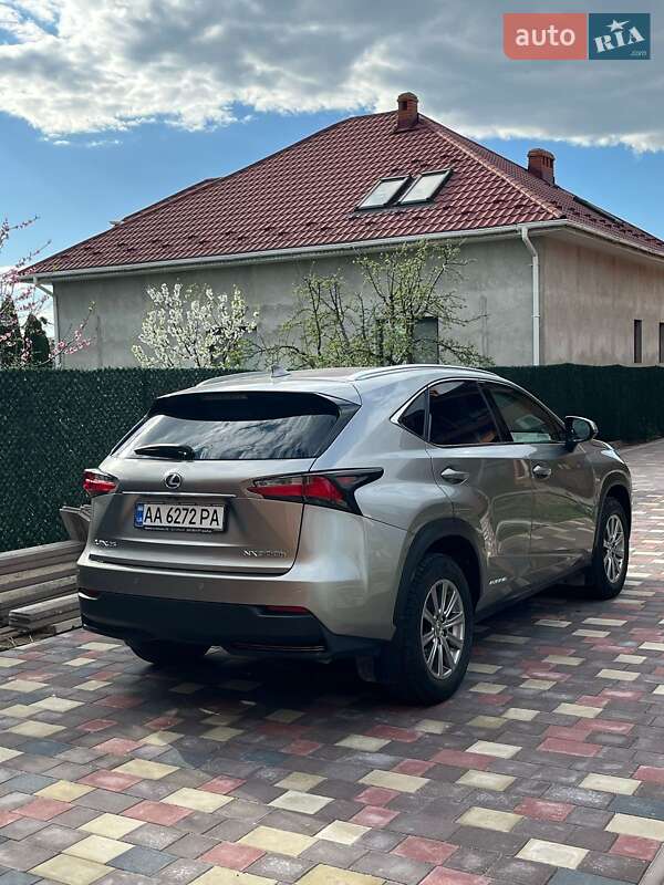 Внедорожник / Кроссовер Lexus NX 2016 в Киеве