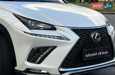 Внедорожник / Кроссовер Lexus NX 2015 в 