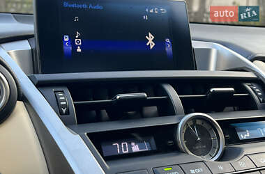 Внедорожник / Кроссовер Lexus NX 2015 в 
