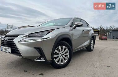 Позашляховик / Кросовер Lexus NX 2017 в 