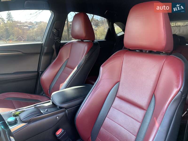 Внедорожник / Кроссовер Lexus NX 2016 в Виннице