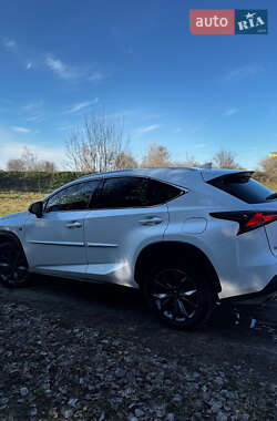 Внедорожник / Кроссовер Lexus NX 2018 в 