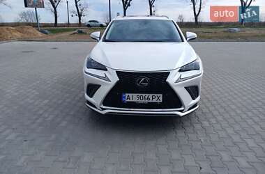 Внедорожник / Кроссовер Lexus NX 2020 в 