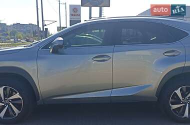 Внедорожник / Кроссовер Lexus NX 2021 в 