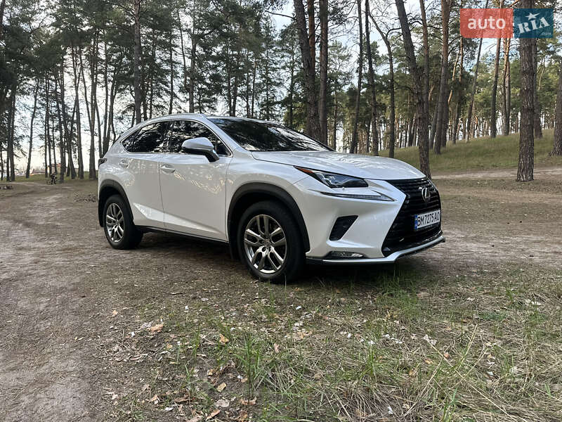 Внедорожник / Кроссовер Lexus NX 2017 в Сумах