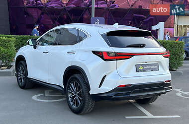 Внедорожник / Кроссовер Lexus NX 2022 в 