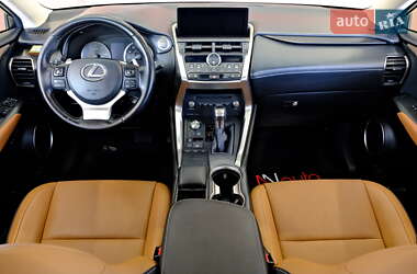 Внедорожник / Кроссовер Lexus NX 2018 в 