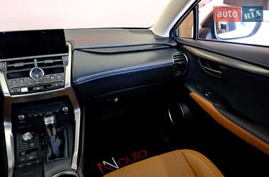 Внедорожник / Кроссовер Lexus NX 2018 в 