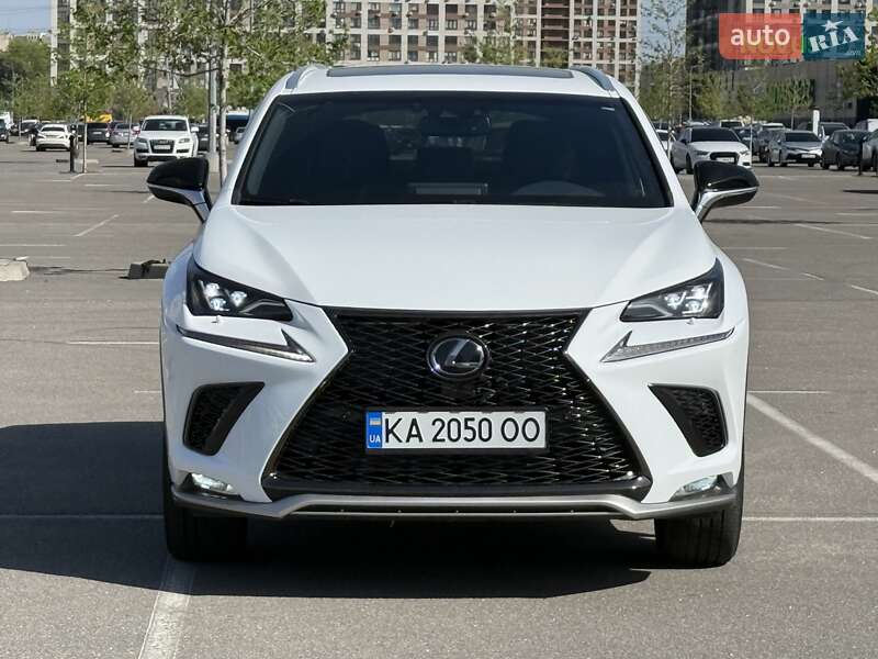 Позашляховик / Кросовер Lexus NX 2018 в Києві