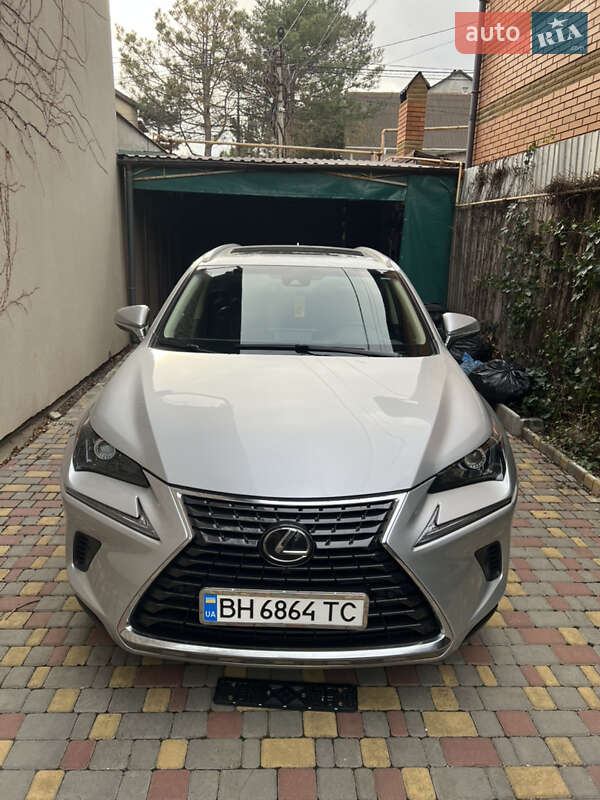Внедорожник / Кроссовер Lexus NX 2019 в Одессе