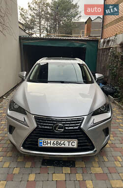 Внедорожник / Кроссовер Lexus NX 2019 в 
