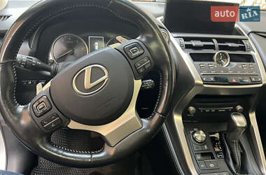 Внедорожник / Кроссовер Lexus NX 2019 в 