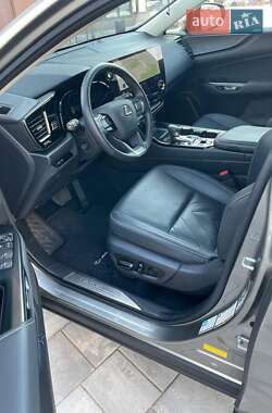 Внедорожник / Кроссовер Lexus NX 2022 в 