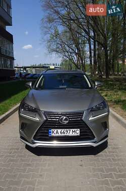 Позашляховик / Кросовер Lexus NX 2017 в Полтаві