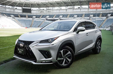 Позашляховик / Кросовер Lexus NX 2018 в 