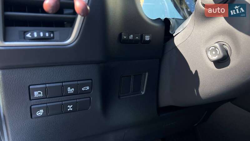 Внедорожник / Кроссовер Lexus NX 2018 в Львове