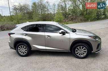 Позашляховик / Кросовер Lexus NX 2018 в 