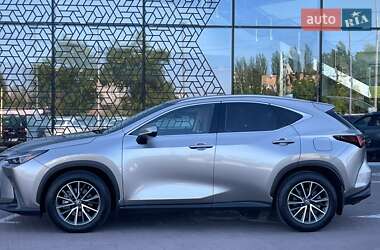 Внедорожник / Кроссовер Lexus NX 2022 в 