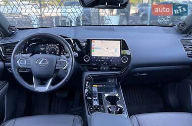 Внедорожник / Кроссовер Lexus NX 2022 в 