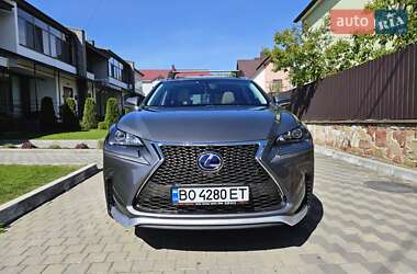 Позашляховик / Кросовер Lexus NX 2015 в Тернополі