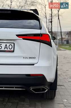 Позашляховик / Кросовер Lexus NX 2021 в 