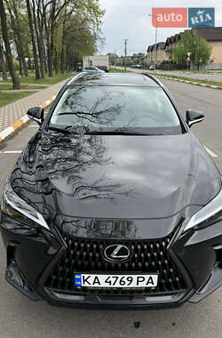 Внедорожник / Кроссовер Lexus NX 2022 в 