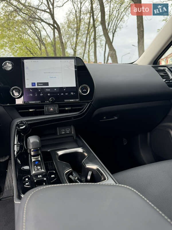 Внедорожник / Кроссовер Lexus NX 2022 в Киеве