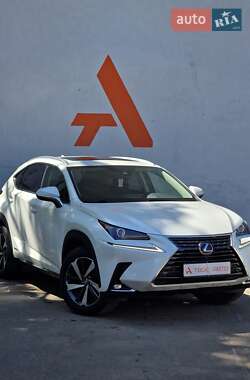 Внедорожник / Кроссовер Lexus NX 2019 в 