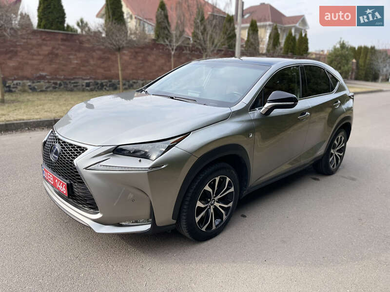 Внедорожник / Кроссовер Lexus NX 2015 в Ровно
