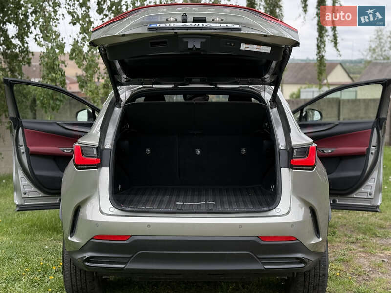 Внедорожник / Кроссовер Lexus NX 2023 в Ровно