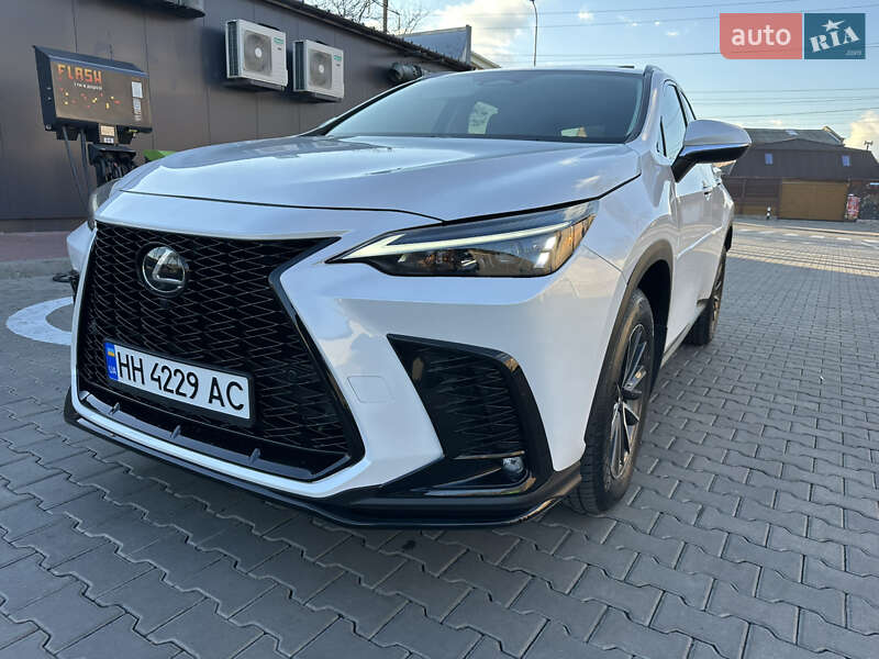 Внедорожник / Кроссовер Lexus NX 2022 в Одессе