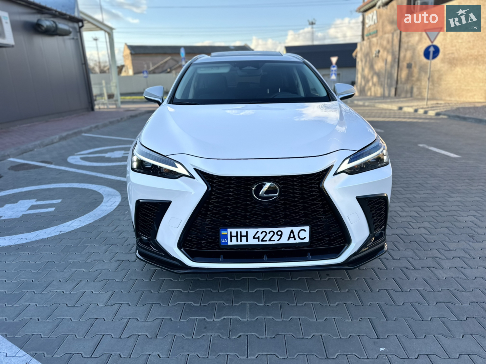 2022 Lexus NX - мініатюра 6